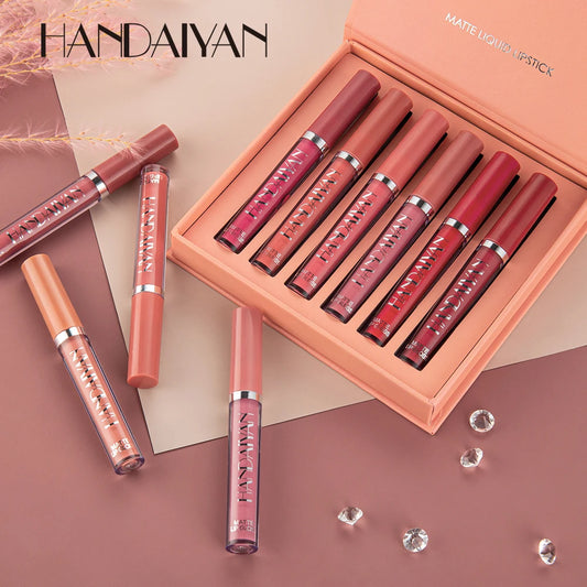 💄 Coffret HANDAIYAN – 6 Rouges à Lèvres Mat Longue Tenue 💋
Couleur intense, anti-transfert et résistante toute la journée ✨