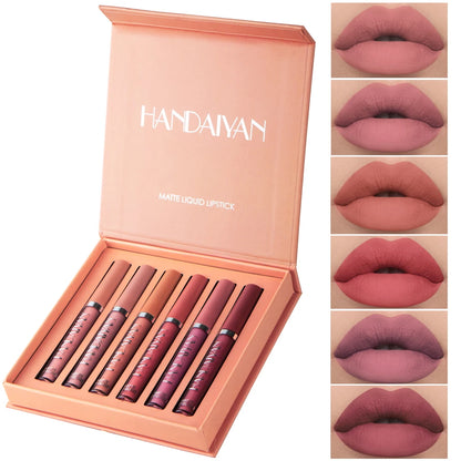 💄 Coffret HANDAIYAN – 6 Rouges à Lèvres Mat Longue Tenue 💋
Couleur intense, anti-transfert et résistante toute la journée ✨