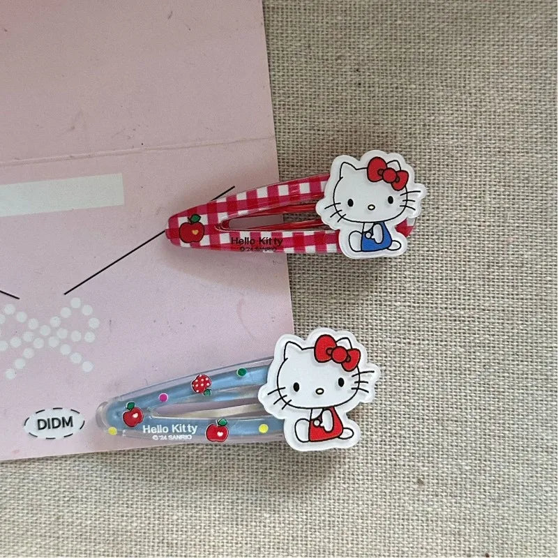 Lot de 4 barrettes adorables style japonais – Pinces à cheveux Kitty mignonnes type Sanrio, parfaites pour maintenir les mèches et les franges.