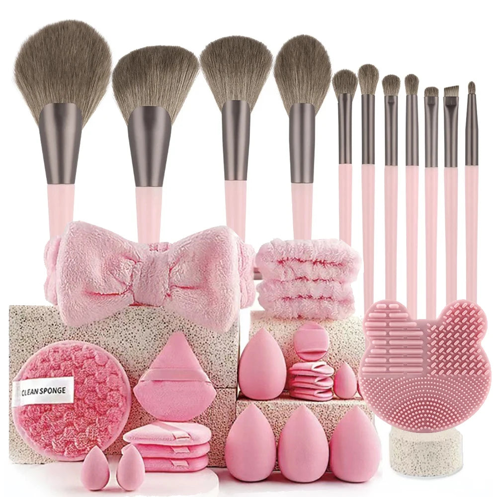 Ensemble beauté 33 pièces 💄✨
Kit de maquillage complet comprenant des éponges de différentes tailles pour une application parfaite du maquillage et un démaquillage en douceur.