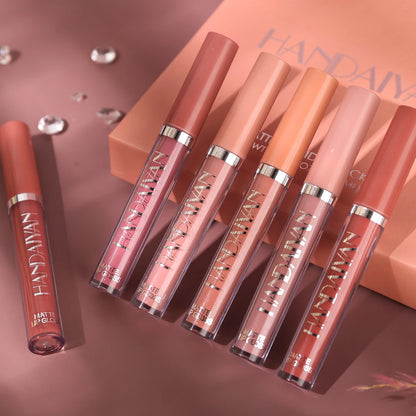 💄 Coffret HANDAIYAN – 6 Rouges à Lèvres Mat Longue Tenue 💋
Couleur intense, anti-transfert et résistante toute la journée ✨