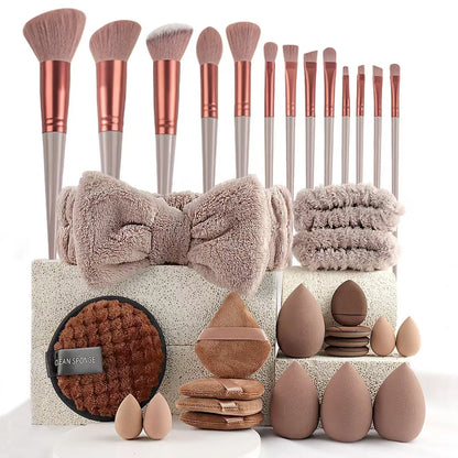 Ensemble beauté 33 pièces 💄✨
Kit de maquillage complet comprenant des éponges de différentes tailles pour une application parfaite du maquillage et un démaquillage en douceur.