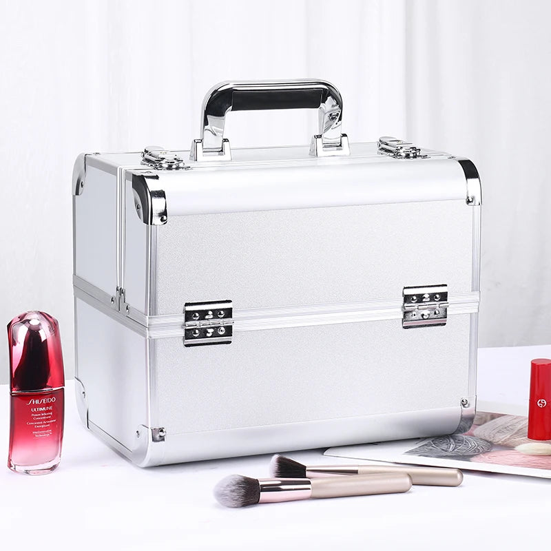 Malette de maquillage en alliage d’aluminium, idéale pour ranger les outils de pédicure. Boîte cosmétique portable avec poignée, parfaite pour organiser et transporter votre maquillage.